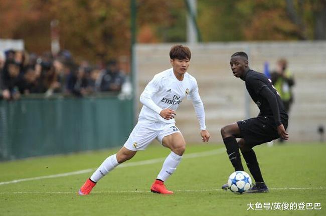 上海海港足球俱乐部